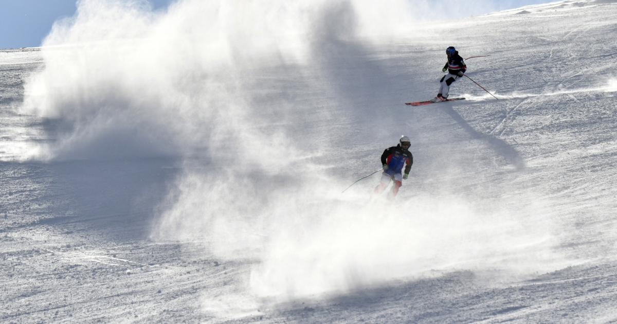 Snowboarder Verletzte Skifahrer Schwer Und Fl Chtete