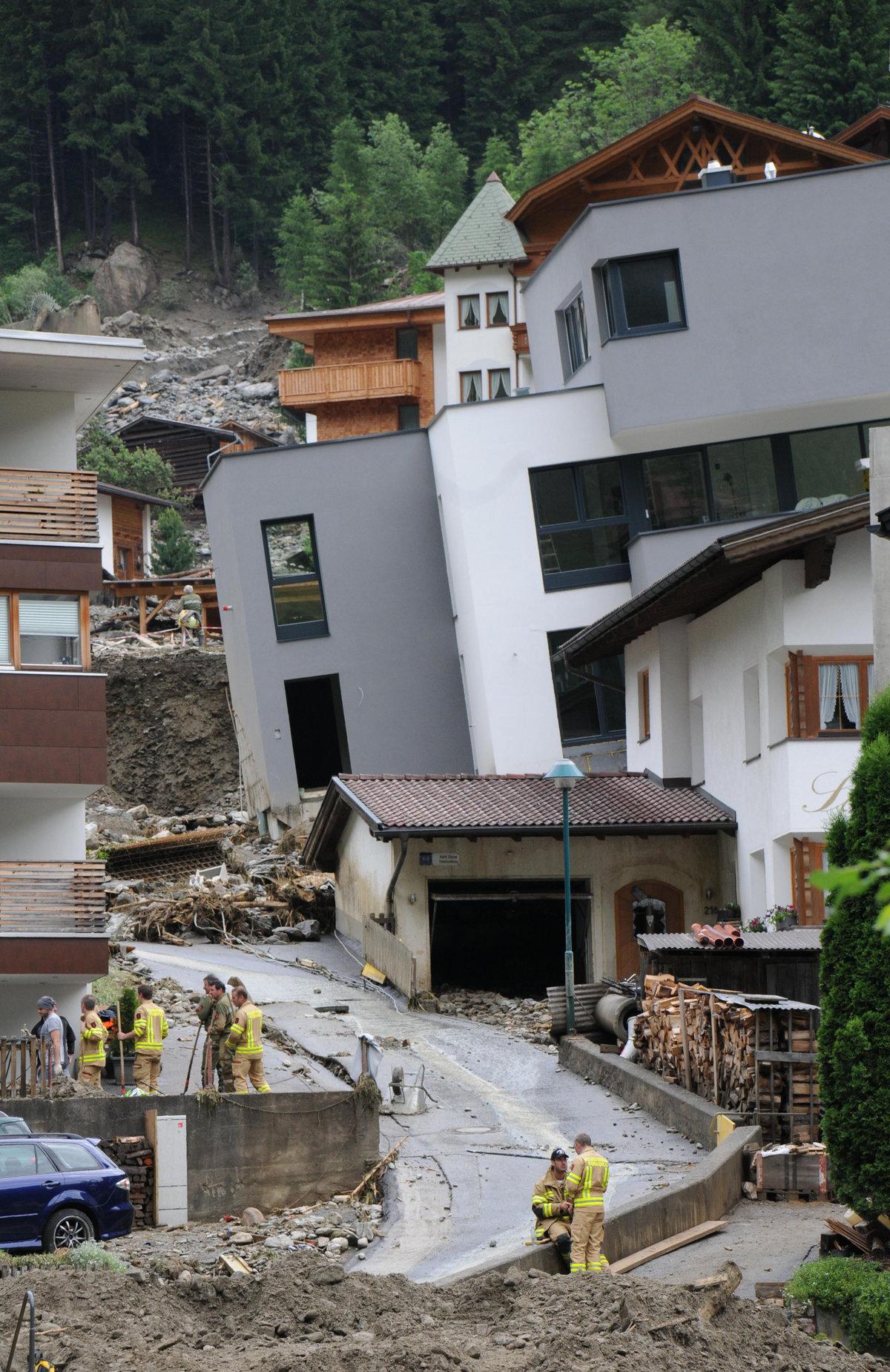 Schwere Unwetter In Tirol, berschwemmungen In N | Kurier.at