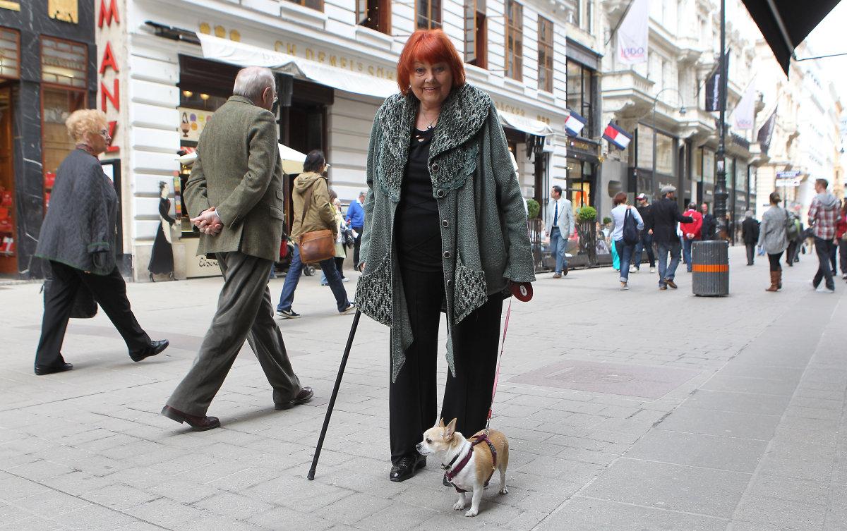 Elfriede Ott: "Allein sein kann ich nicht" Elfriede Ott | kurier.at