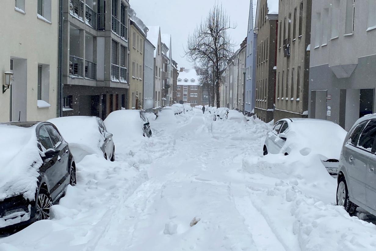 Wintereinbruch Deutschland Im Flockdown