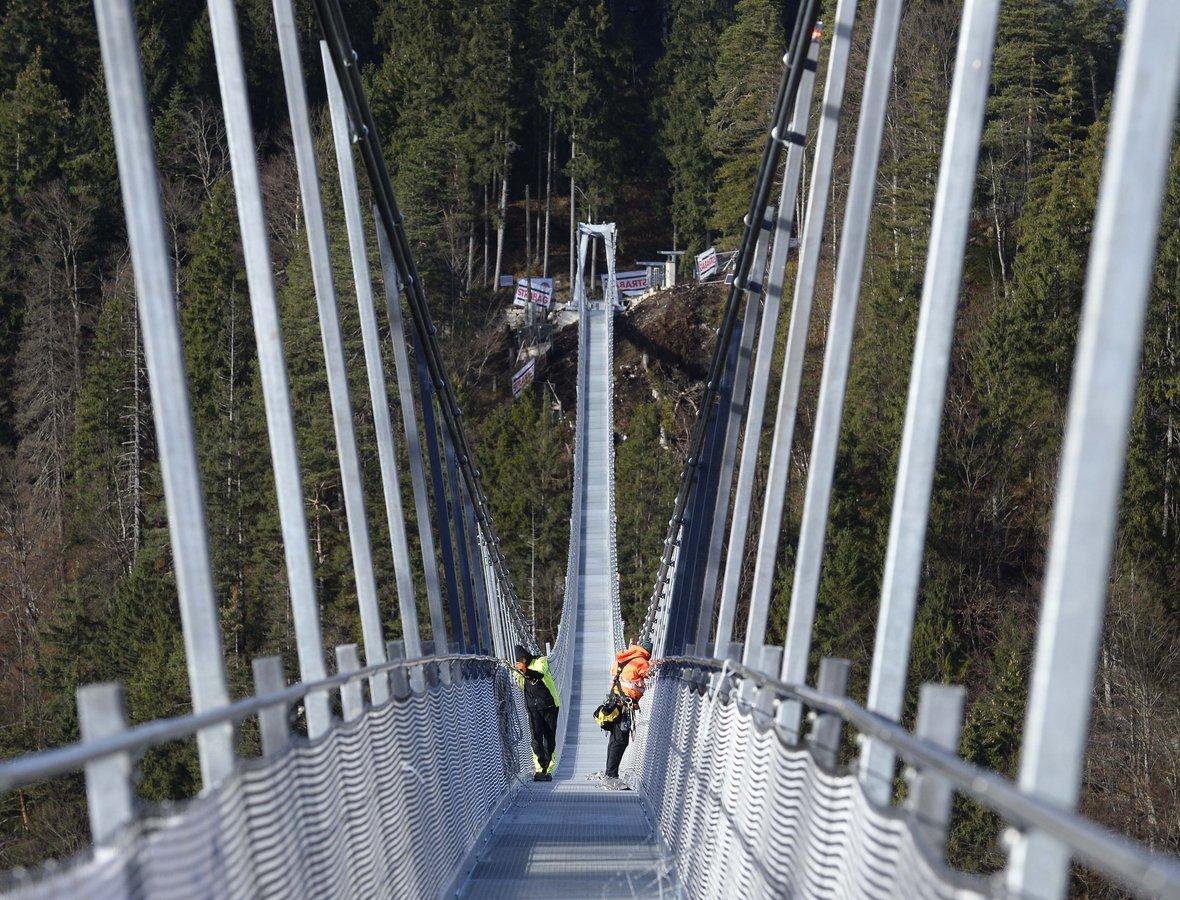 Nach Sizilien: Bald Geschichte? Italien Baut Die Längste Hängebrücke Der Welt – Die Brücke Der Superlative! - ozolkza