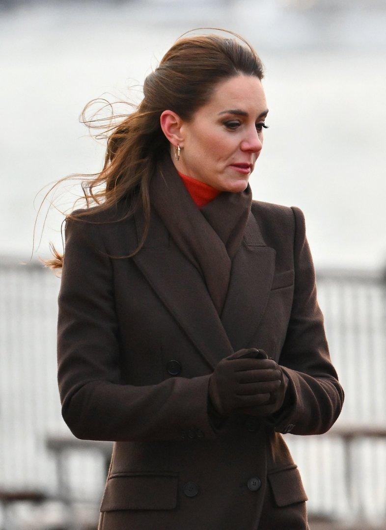 Schlecht gelaunt Prinzessin Kate muss sich zum Lächeln zwingen