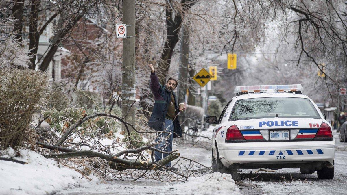 Schneestürme: Toronto droht der Notstand | kurier.at