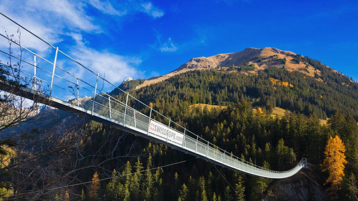 Die längste Fußgänger-Hängebrücke der Welt | kurier.at