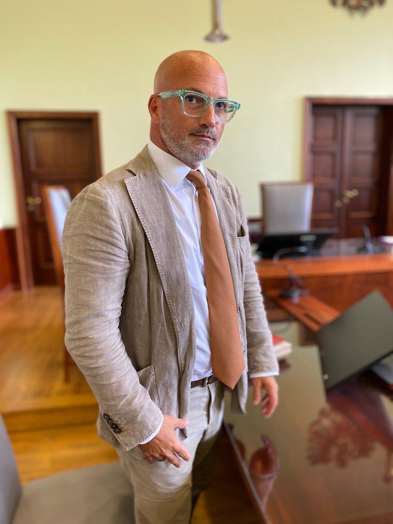 Böller-Tod zu Silvester: Bedingte Haftstrafen für die drei besten ...