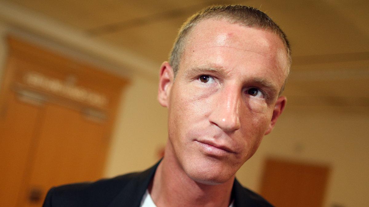 Politiker rasen auffallend oft | kurier.at