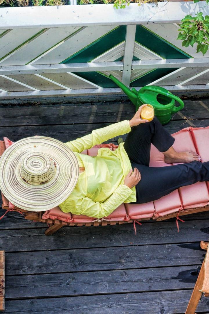 Die Seele baumeln lassen geht auch auf dem eigenen Balkon.  