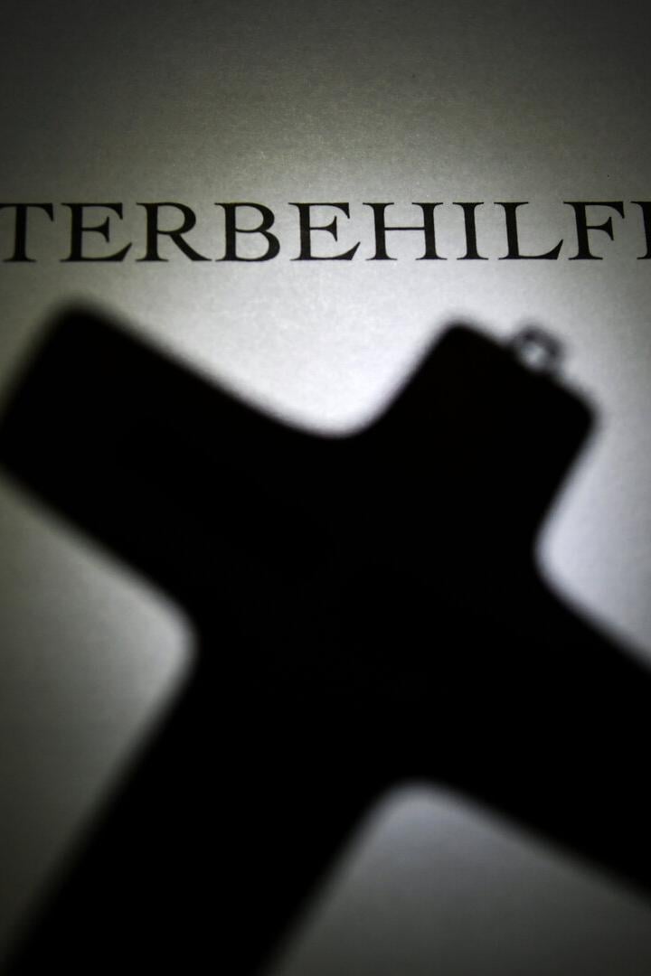 ++ THEMENBILD ++ STERBEHILFE