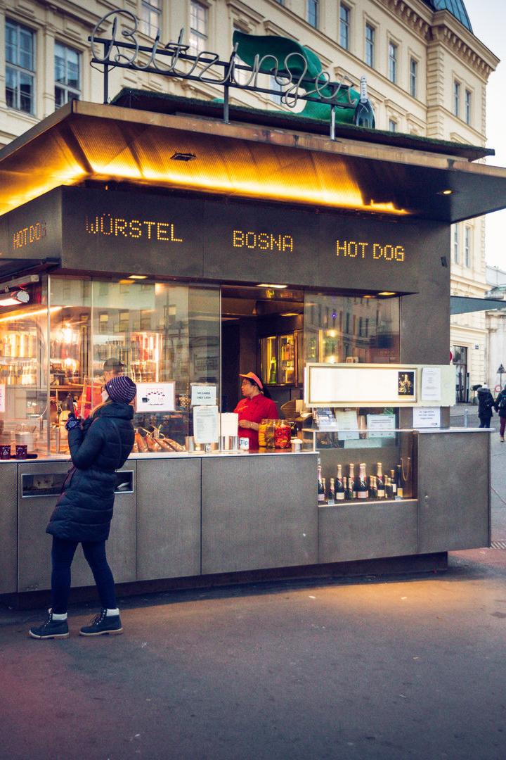 Der Wiener Würstelstand "Bitzinger"