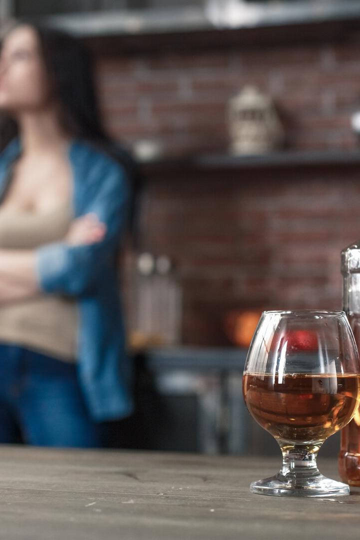 Alkohol trinken, ja oder nein? Da gehen die Meinungen weit auseinander.