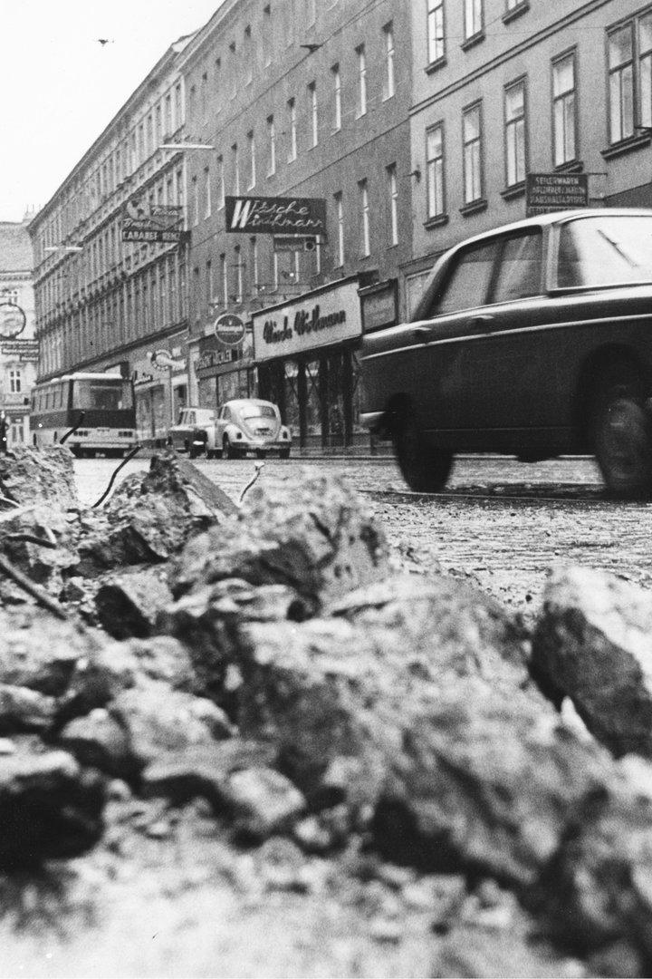 Schäden in Wien nach dem Erdbeben am 17. April 1972