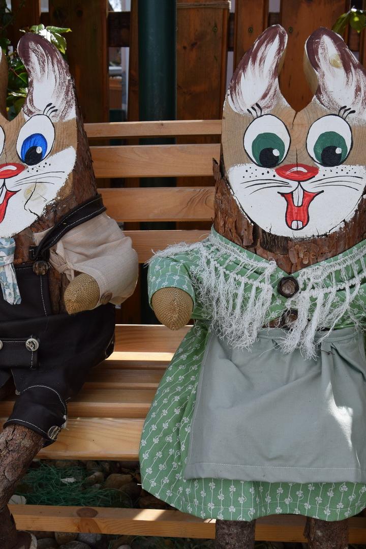 Beliebte und skurrile Osterbräuche: Wie der Osterhase im Nest landete