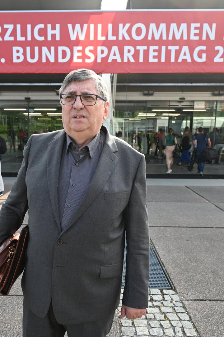 SPÖ-SONDERPARTEITAG IN LINZ: FELBER