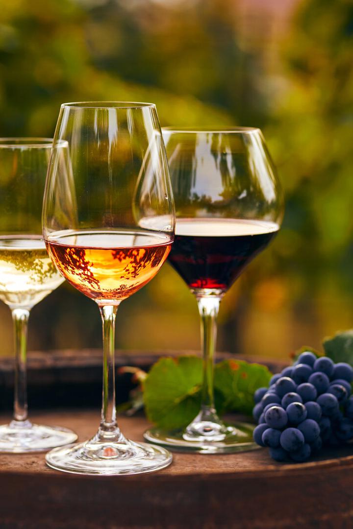 Darf's ein Weiß- oder Rotwein sein? Oder doch lieber ein Rosé?
