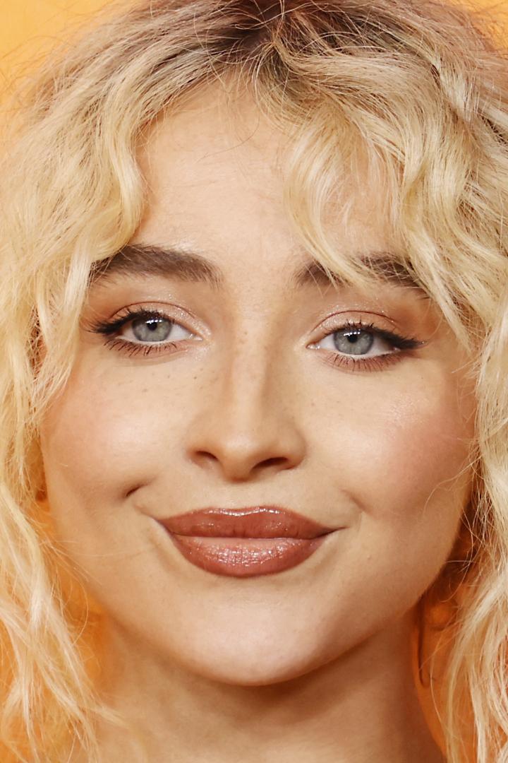 Sabrina Carpenter hat ein neues Album vorgelegt