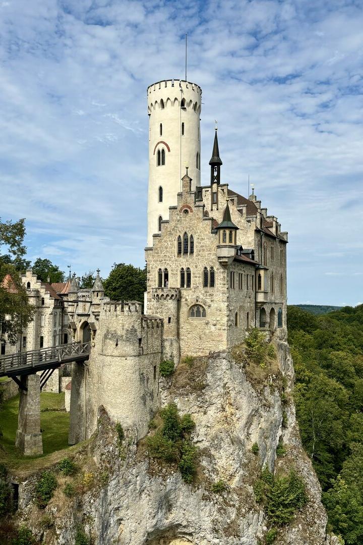 Schloss Lichtenstein in Baden-Württemberg in Deutschland