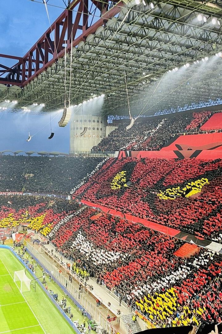 Giuseppe-Meazza-Stadion: Heimstätte von AC Mailand und Inter Mailand