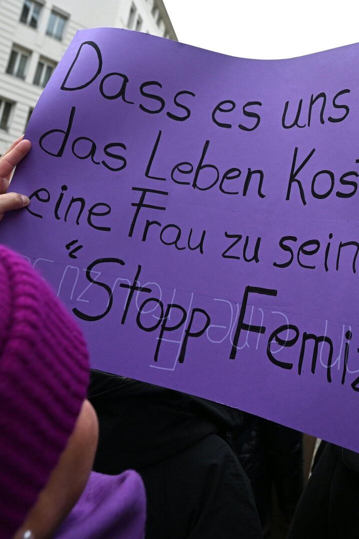 Gewalt gegen Frauen: "Schuld" und Scham der Opfer