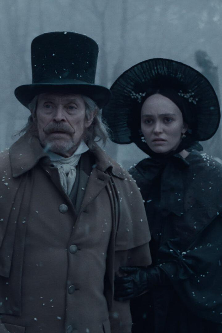 Willem Dafoe und Lily-Rose Depp in „Nosferatu“