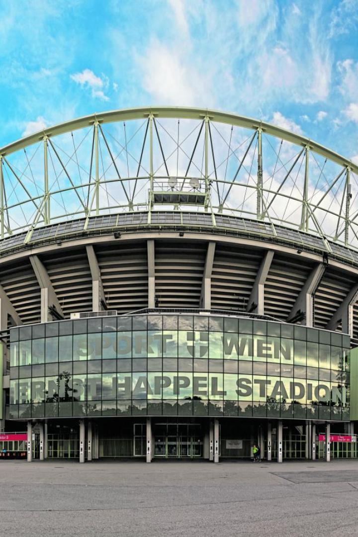 Panoramaaufnahme des Ernst-Happel-Stadions.