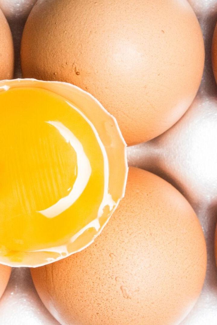 Ein Ei ist grundsätzlich 28 Tage lang nach dem Legen haltbar