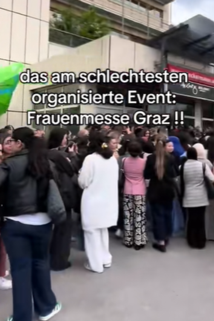 Lange Schlangen bei der Frauenmesse in Graz
