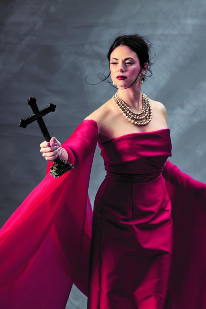 Sopranistin Federica Vitali in der Rolle der Tosca.