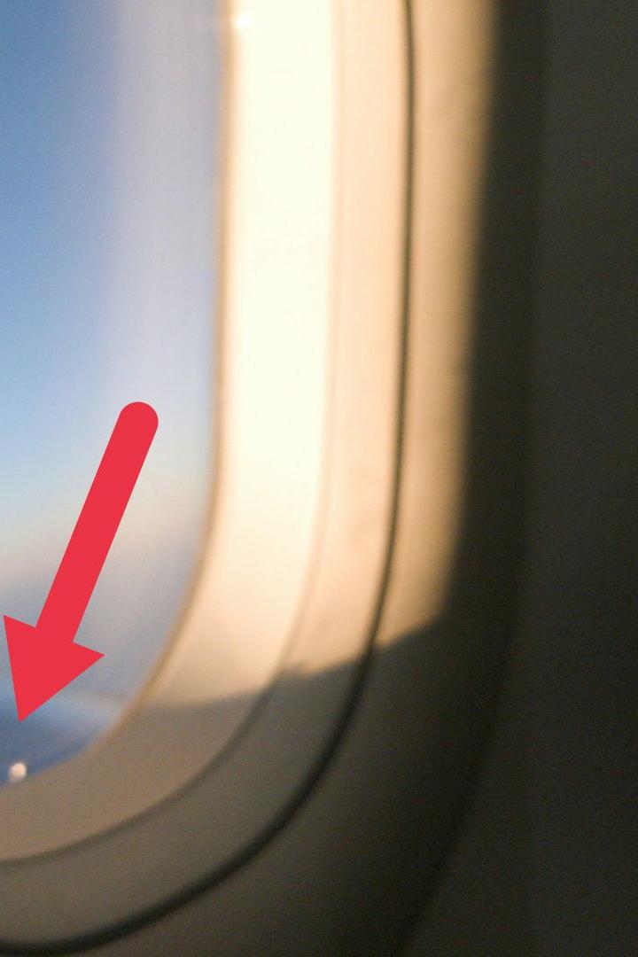Flugzeugfenster