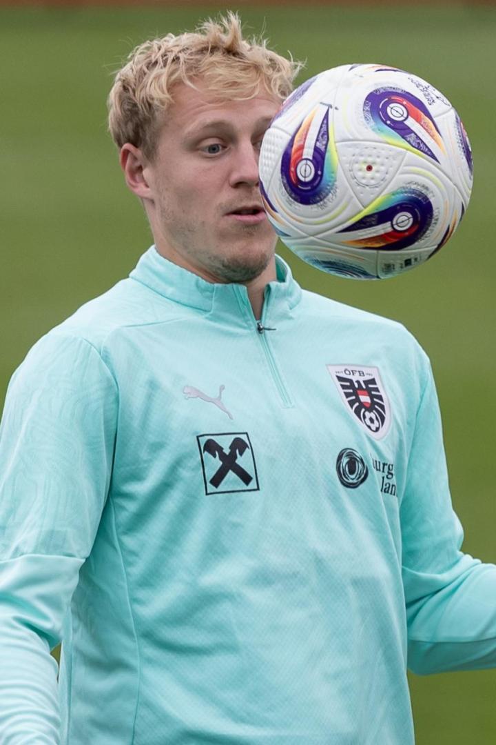 Xaver Schlager hat wieder den Ball im Fokus