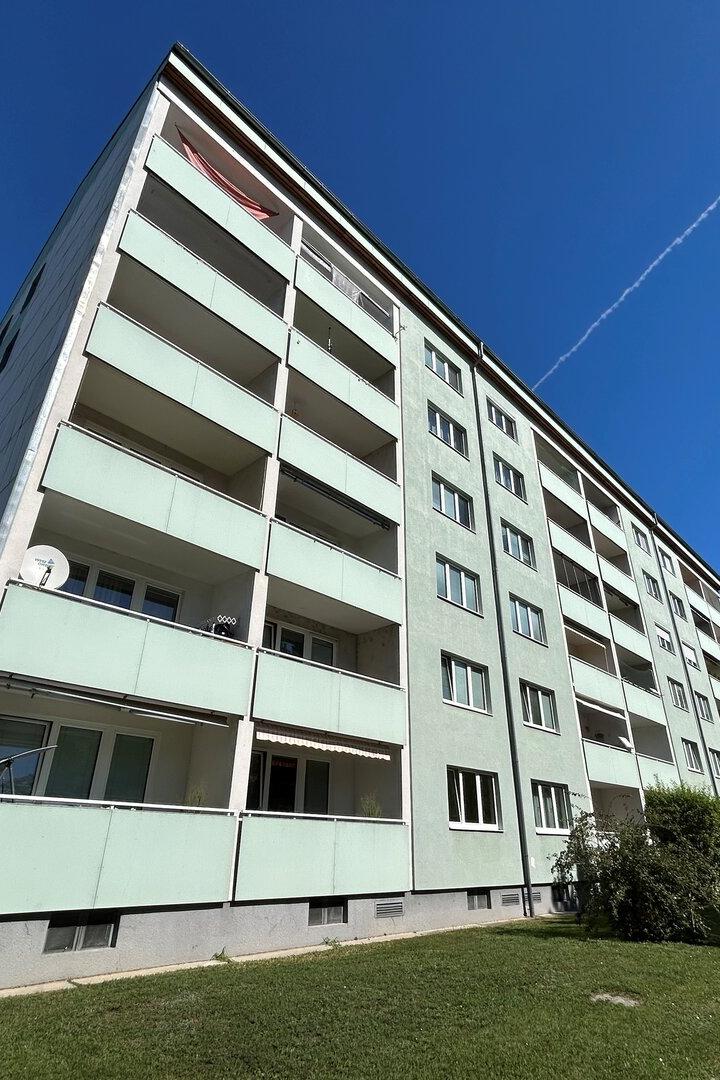 Ein typischer Gemeindebau in Wiener Neustadt.