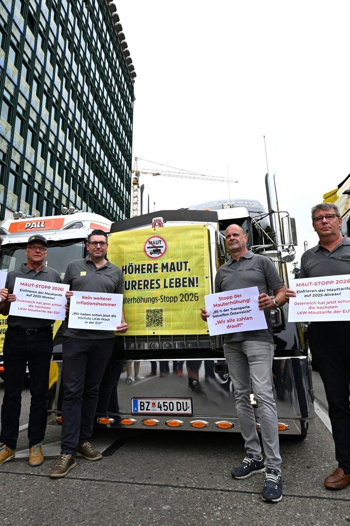 WKÖ - FACHVERBAND GÜTERBEFÖRDERUNGSGEWERBE PROTESTFAHRT GEGEN DIE GEPLANTE MAUTERHÖHUNG 2026: FISCHER
