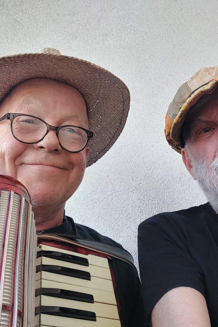 Der Musiker Heinz Jiras und der pensionierte Lehrer Otto Luif.