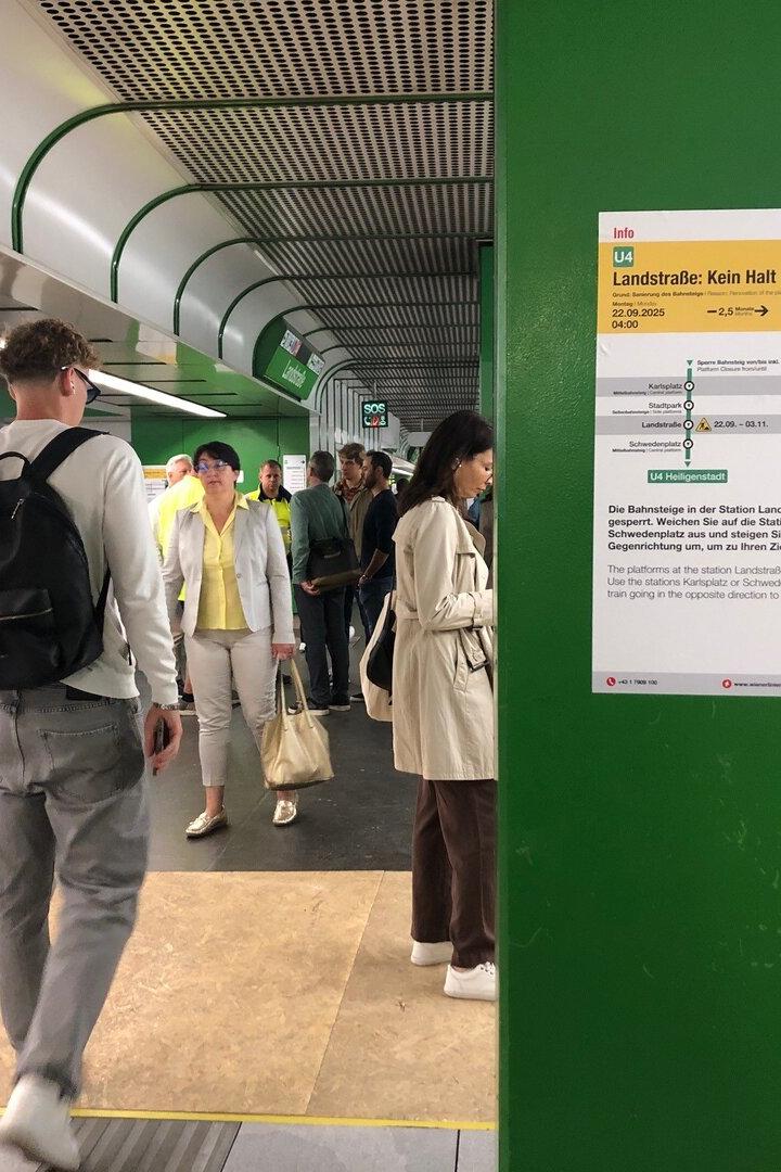 Bei der U4-Station Landstraße wechselt die Sperre die Seite.