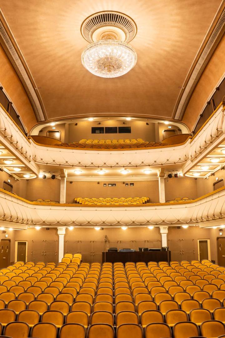 Stadttheater Wiener Neustadt Blick in den Publikumsraum