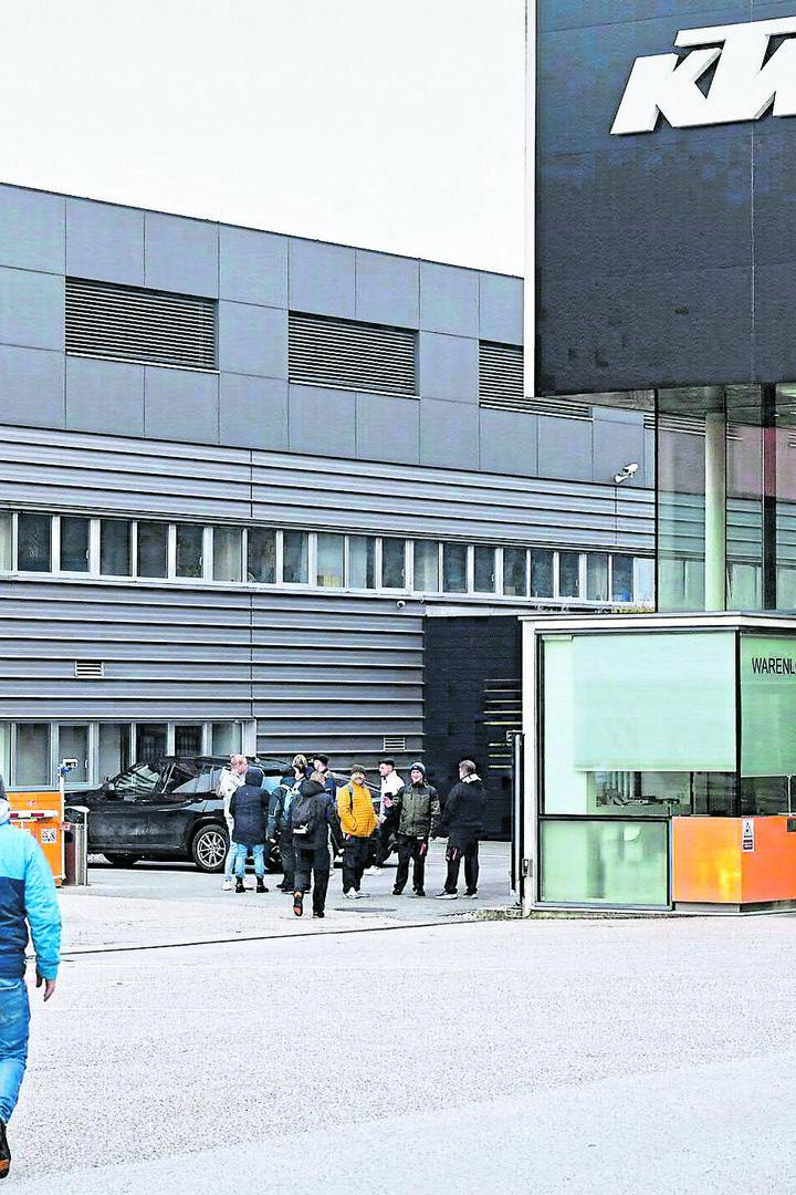 KTM-INSOLVENZ: BETRIEBSVERSAMMLUNG IM WERK IN MATTIGHOFEN