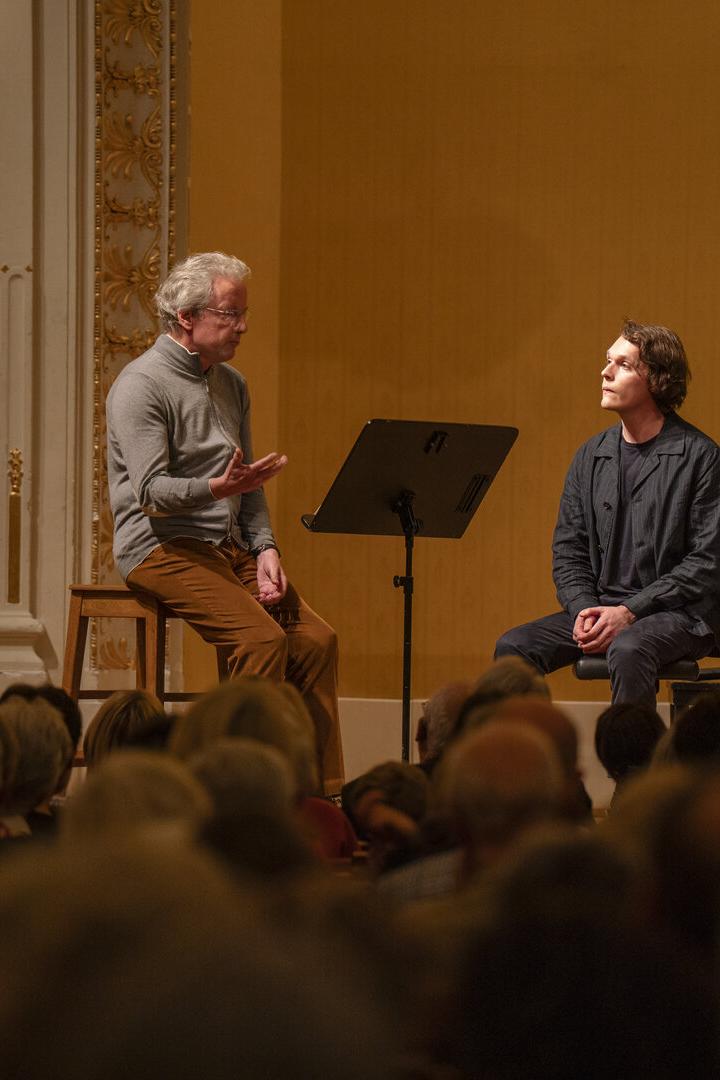 Dirigent Franz Welser-Möst und Pianist Lukas Sternath im Konzerthaus.