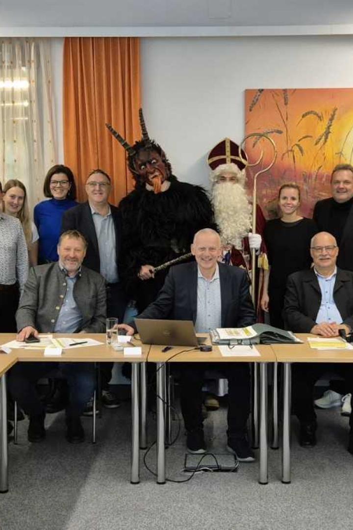 Gemeinderat Mank mit Krampus