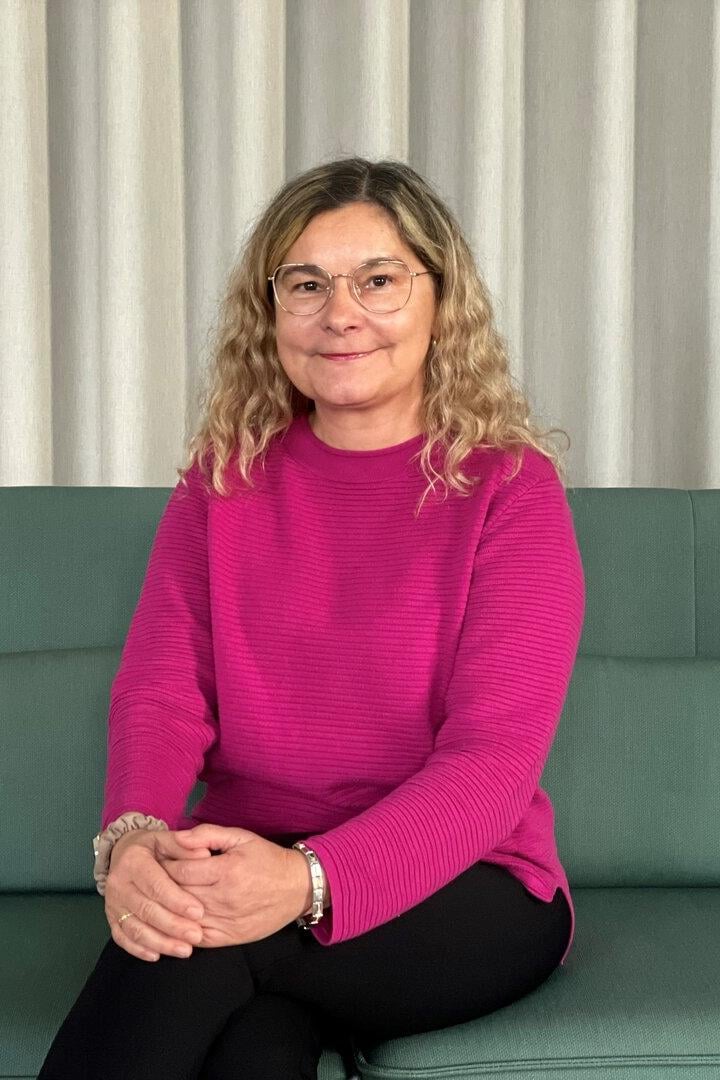 Brigita Dodik-Metlicka beim Interview in der Redaktion des KURIER.