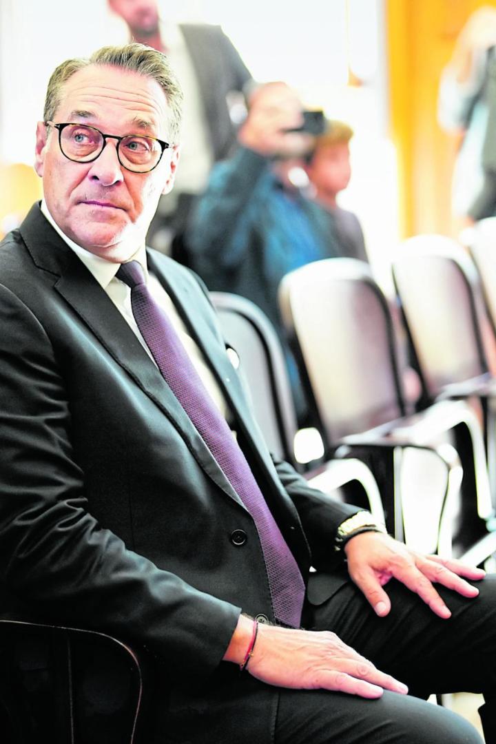 Klimakleber, Bandenkrieg und Mega‑Prozesse im Anmarsch