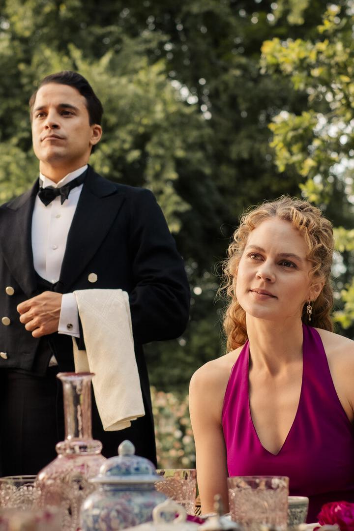 Miss Sophie – Same Procedure as Every Year 