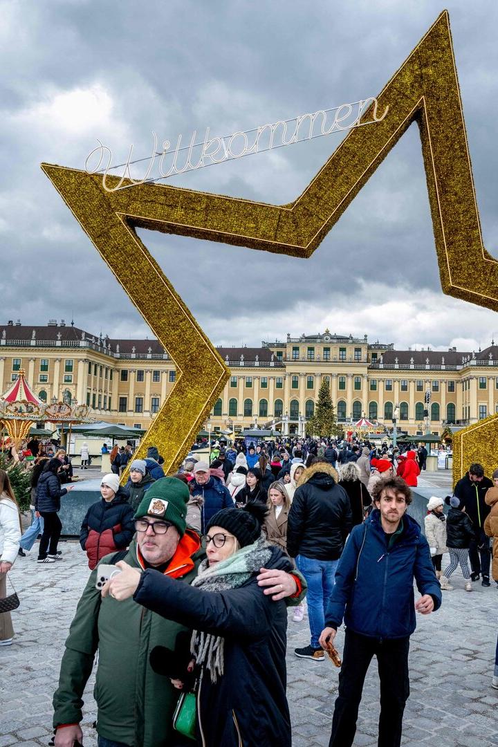AUSTRIA-CHRISTMAS-MARKET-FEATURE