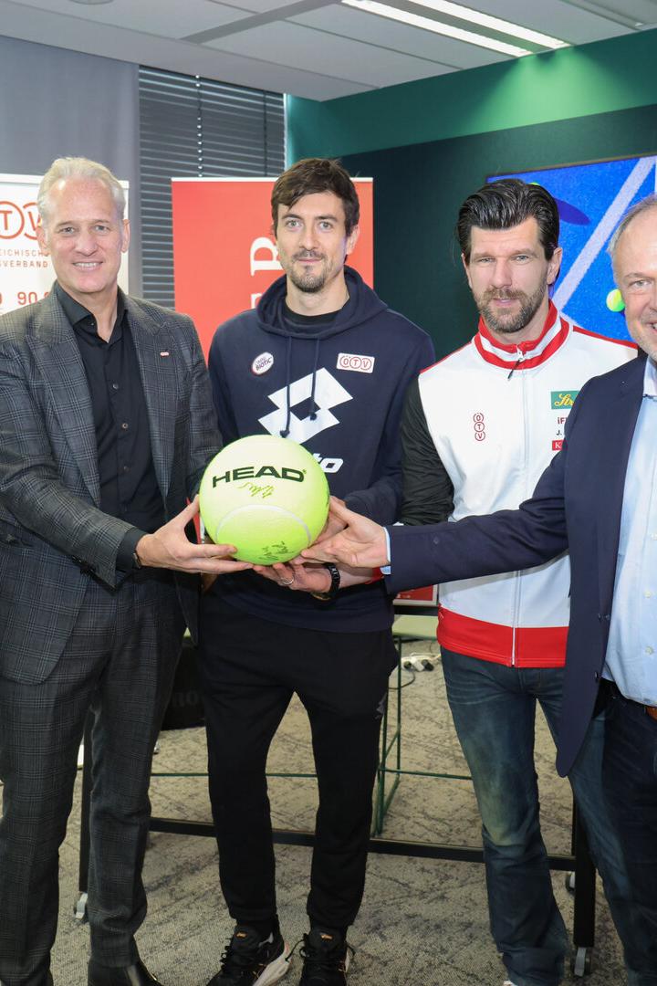 Treffen beim KURIER: ÖTV-Geschäftsführer Thomas Schweda, ÖTV-Boss Martin Ohneberg, Jürgen Melzer, Sebastian Ofner und KURIER-Geschäftsführer Richard Grasl