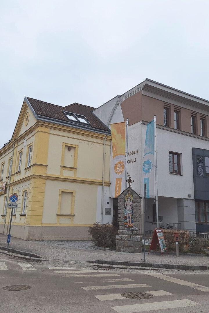 Schulkomplex der HAK Ybbs 