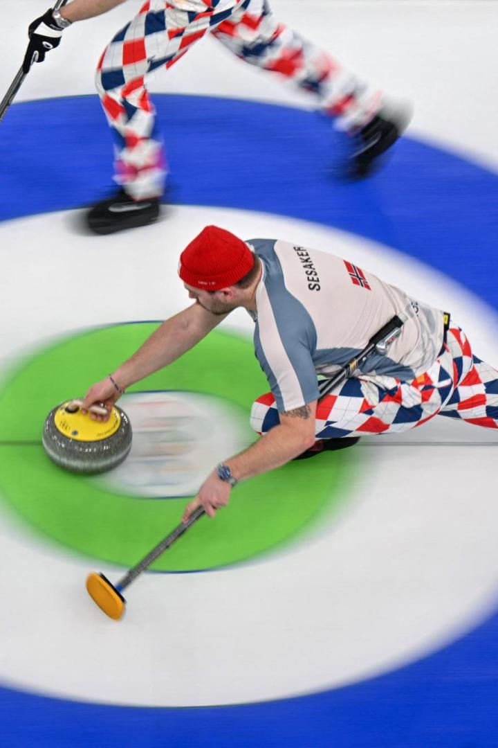 Olympia-Ticker: Legendäre Hosen beim Curling