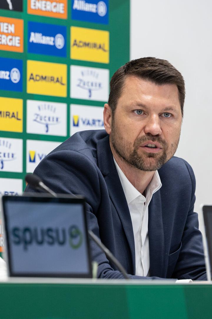 Rapid-Sportchef Katzer (mit Geschäftsführer Hofmann) 