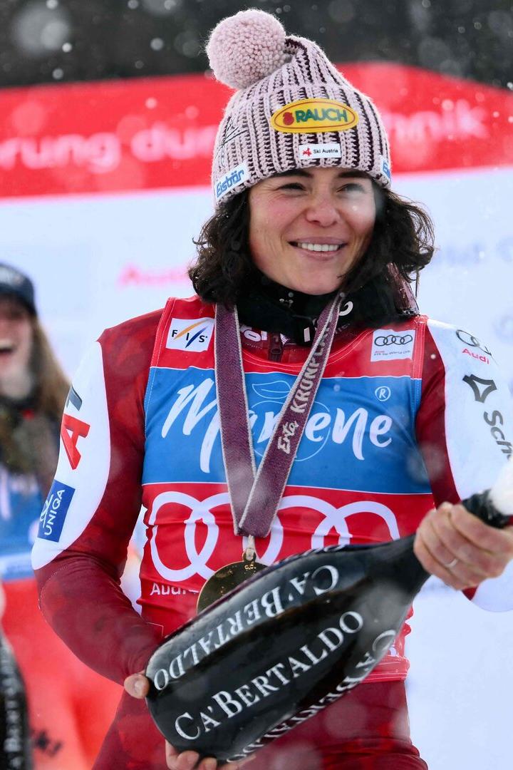 SKI-ALPINE-ITA-WORLD-WOMEN-GIANT-PODIUM