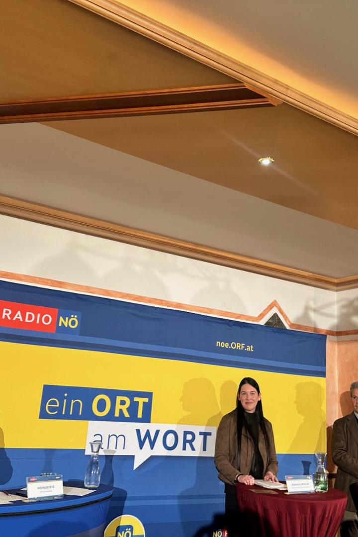 Werner Fetz, Romana Drexler und Thomas Salzer bei ein Wort am Ort