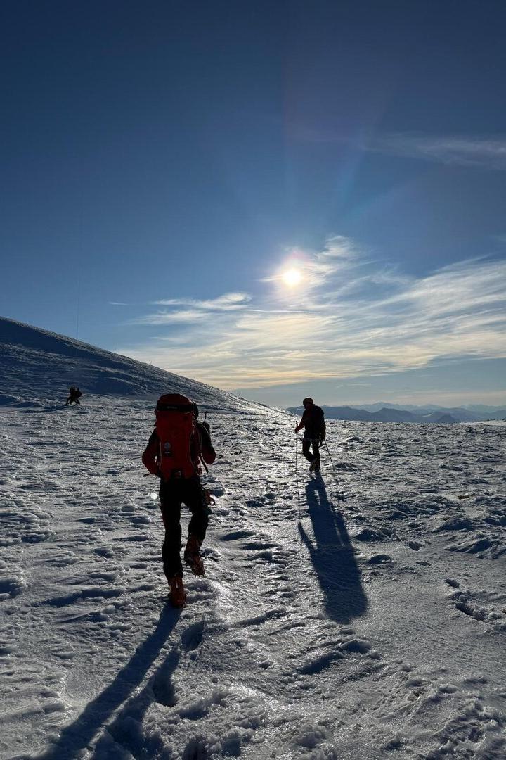 Die Bergretter beim Einsatz auf dem Schneeberg