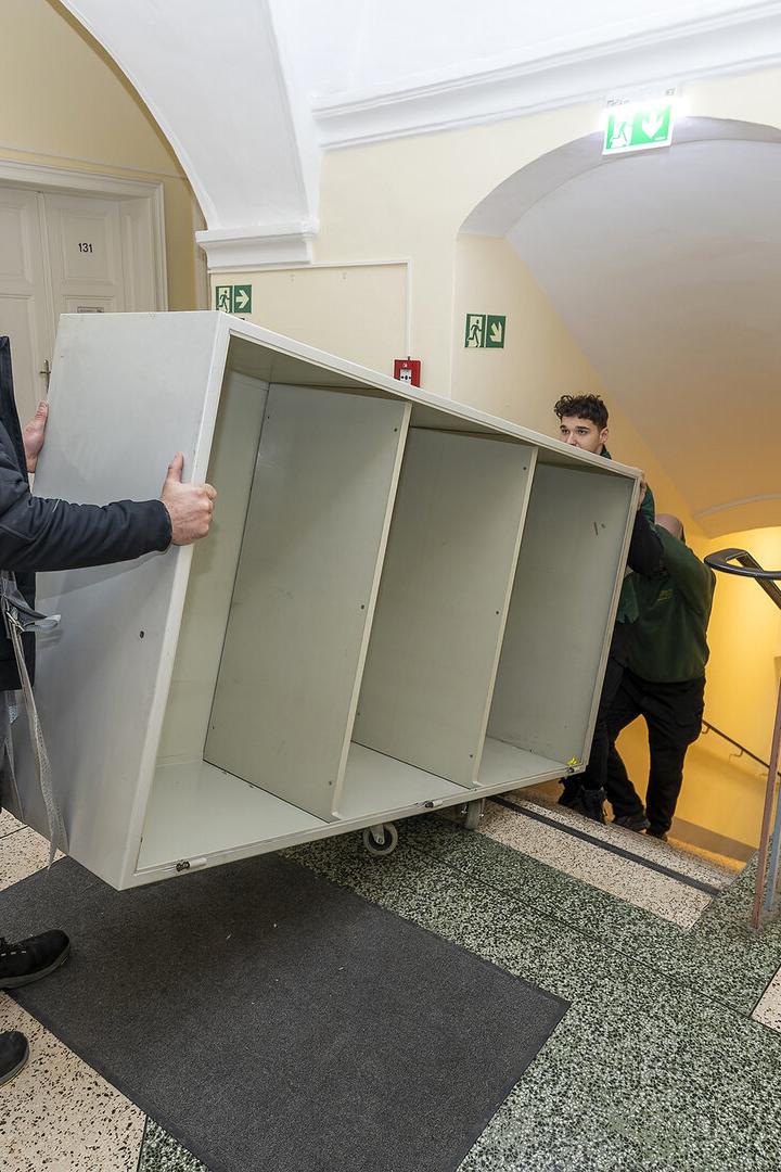 Die Übersiedlung in die Übergangsquartiere ist abgeschlossen