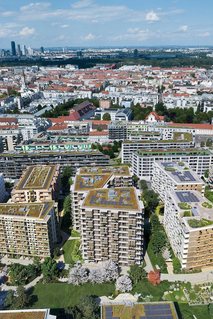 Der Blick vom neuen Quartier "Village im Dritten" auf Wien. 